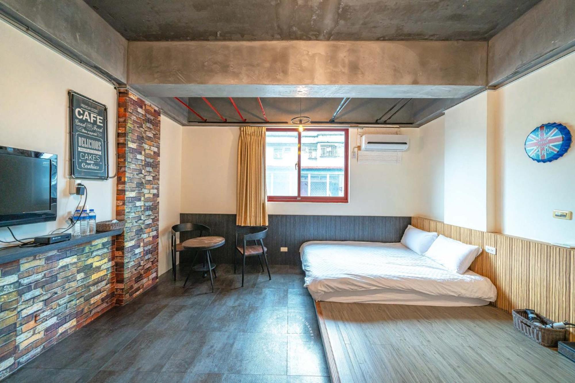 羅東夜市 工業loft旅宿 Loft House Lotung Kültér fotó