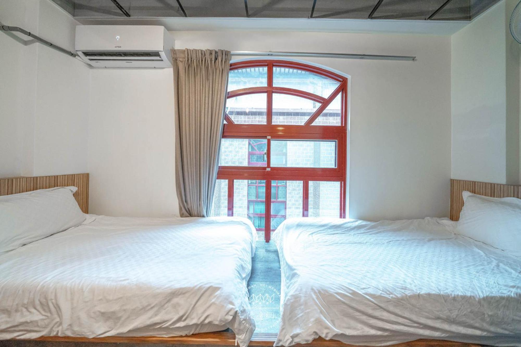羅東夜市 工業loft旅宿 Loft House Lotung Kültér fotó