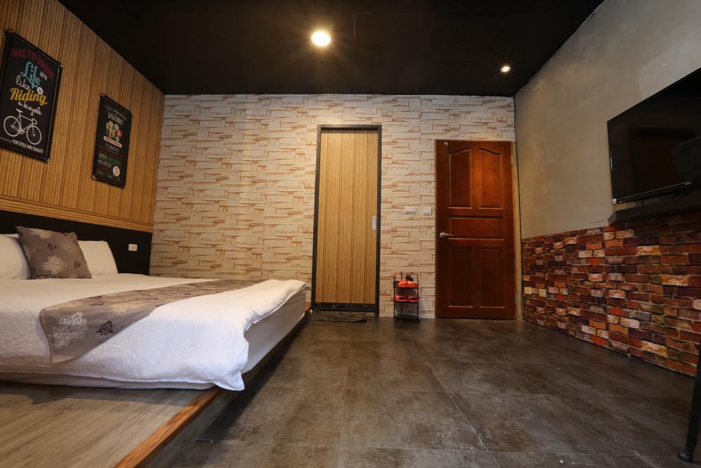 羅東夜市 工業loft旅宿 Loft House Lotung Kültér fotó