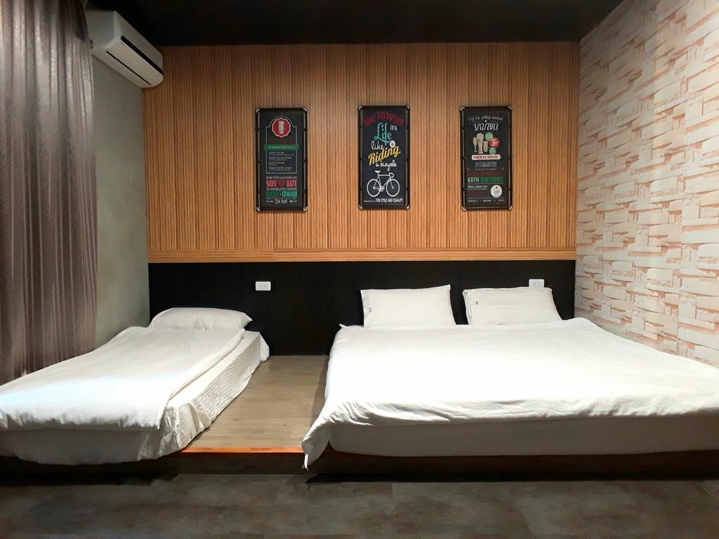 羅東夜市 工業loft旅宿 Loft House Lotung Kültér fotó